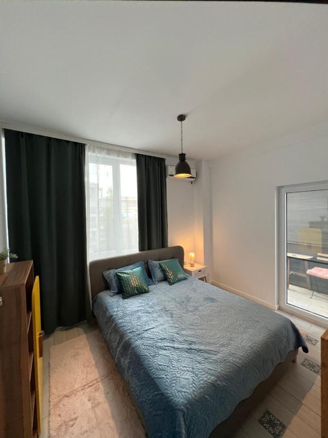 Апартаменты Apartament Ema Нэводари Экстерьер фото
